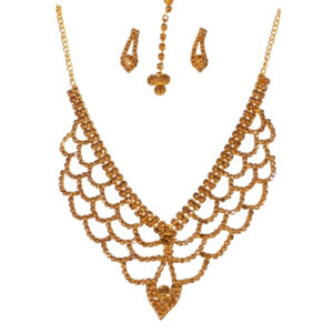 Simple Traditional Necklace for Women (Gold Studs)